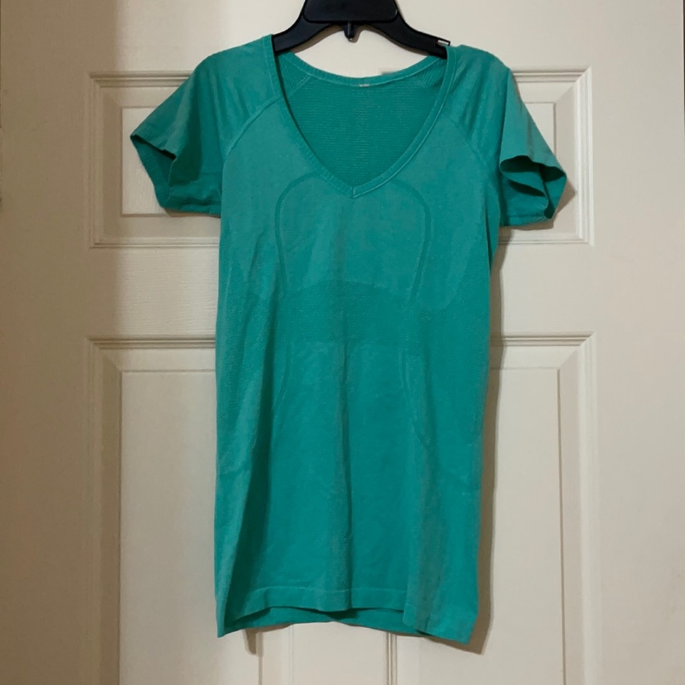 Lululemon Short Sleeve Top